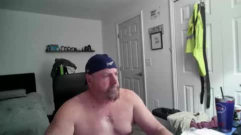 Snapshot of flaguy3233 chatting on 02-03-25, 03:53 Florida guy online show from 02-03-25, 03:53