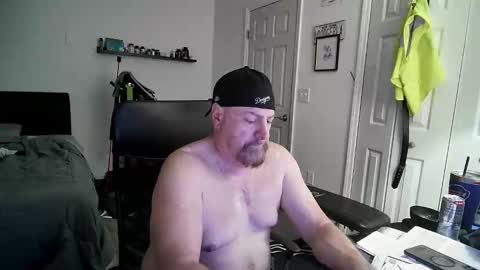 Snapshot of flaguy3233 chatting on 02-09-25, 08:45 Florida guy online show from 02-09-25, 08:45