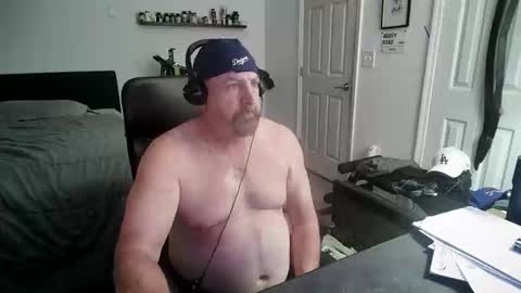 Snapshot of flaguy3233 chatting on 02-20-26, 06:10 Florida guy online show from 02-20-26, 06:10