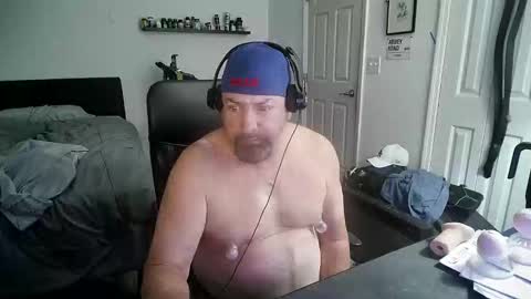Snapshot of flaguy3233 chatting on 02-26-26, 05:50 Florida guy online show from 02-26-26, 05:50