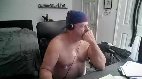 Snapshot of flaguy3233 chatting on 02-27-26, 10:04 Florida guy online show from 02-27-26, 10:04