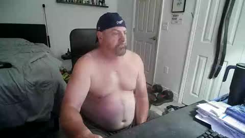 Snapshot of flaguy3233 chatting on 03-15-26, 05:57 Florida guy online show from 03-15-26, 05:57
