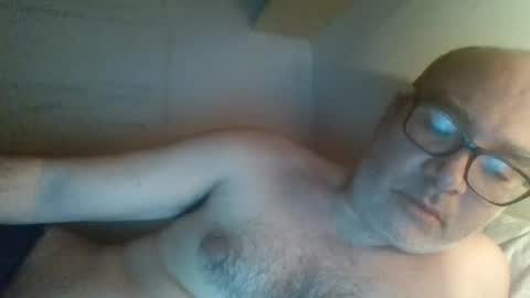 Snapshot of flashdreaming chatting on 06-14-26, 08:33 Carlo online show from 06-14-26, 08:33