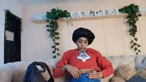 Flavia online show from 05-13-26, 12:13
