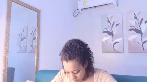 Flavia online show from 06-16-26, 11:57