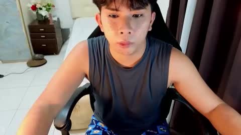 Snapshot of fletcher_dior23 chatting on 01-06-26, 06:28 fletcher_dior23 online show from 01-06-26, 06:28