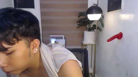 Snapshot of fletcher_dior23 chatting on 01-14-26, 04:01 fletcher_dior23 online show from 01-14-26, 04:01