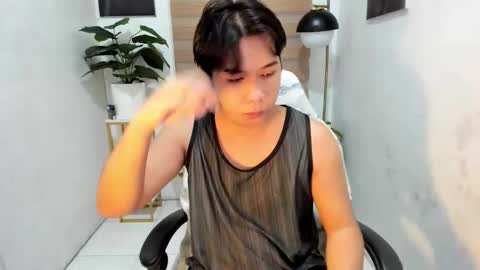 Snapshot of fletcher_dior23 chatting on 02-04-26, 09:48 fletcher_dior23 online show from 02-04-26, 09:48