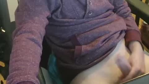 Snapshot of flict86682307 chatting on 11-07-25, 01:33 Flic online show from 11-07-25, 01:33