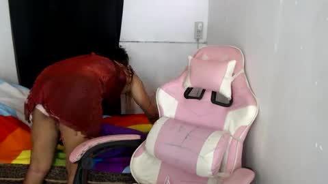 Snapshot of flirtangel93 chatting on 03-01-26, 02:57 Angel online show from 03-01-26, 02:57