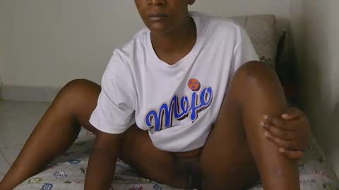 Snapshot of flirty_ebony chatting on 03-24-26, 01:10 flirty_ebony online show from 03-24-26, 01:10