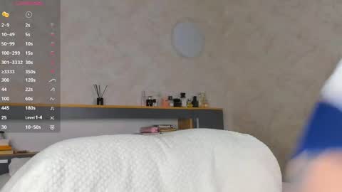Emely  online show from 04-05-26, 02:42
