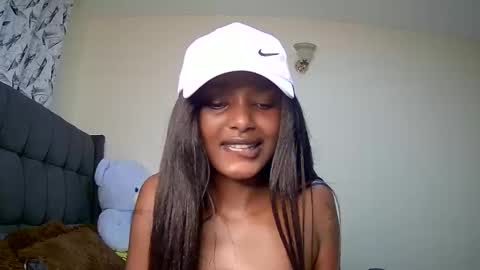 sheery online show from 12-22-24, 03:55