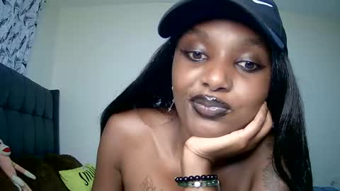 sheery online show from 01-20-25, 04:01