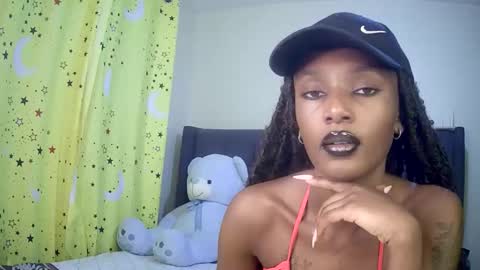 sheery online show from 10-19-25, 04:02