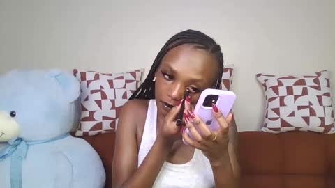 sheery online show from 12-17-25, 03:01