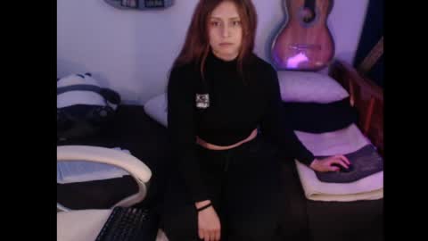 Snapshot of flor3citarockera chatting on 04-11-26, 05:50 flor3citarockera online show from 04-11-26, 05:50