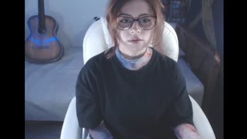 Snapshot of flor3citarockera chatting on 06-15-26, 04:31 flor3citarockera online show from 06-15-26, 04:31