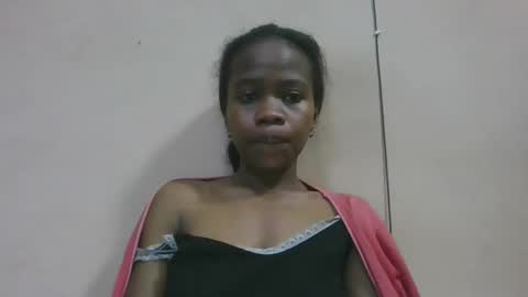 Snapshot of flora48230522373 chatting on 06-04-26, 03:18 flora48230522373 online show from 06-04-26, 03:18
