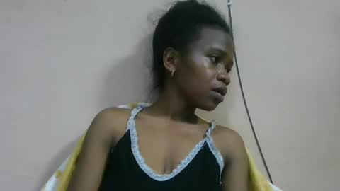 Snapshot of flora48230522373 chatting on 06-11-26, 06:39 flora48230522373 online show from 06-11-26, 06:39
