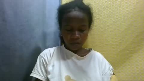 Snapshot of flora48230522373 chatting on 06-21-26, 06:21 flora48230522373 online show from 06-21-26, 06:21