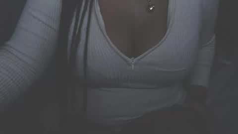 flora886505 online show from 09-24-25, 12:58