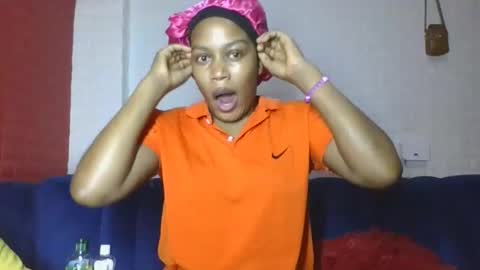 Snapshot of flora_fantasy chatting on 04-05-26, 09:45 fantasy online show from 04-05-26, 09:45