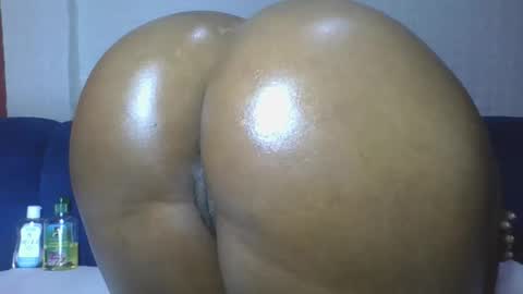 Snapshot of flora_fantasy chatting on 04-09-26, 10:26 fantasy online show from 04-09-26, 10:26