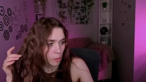 florence_barker online show from 05-07-26, 11:26