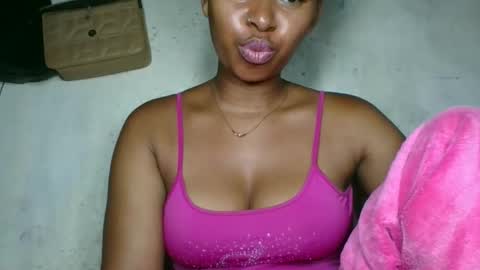 florencia011 online show from 11-07-25, 08:20