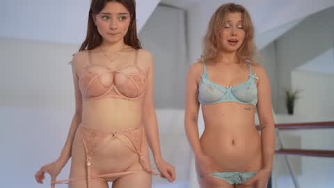 Snapshot of floret_joy chatting on 12-06-24, 03:22 ALICE online show from 12-06-24, 03:22