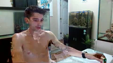 Snapshot of florida_twink chatting on 10-13-25, 10:10 OF Joey Grey17 online show from 10-13-25, 10:10