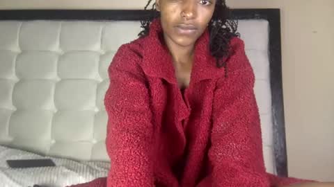 Snapshot of flower748 chatting on 06-12-26, 11:53 flower748 online show from 06-12-26, 11:53