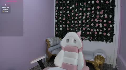 Dulce online show from 02-11-25, 11:43