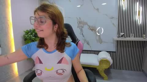 Dulce online show from 09-15-25, 10:37
