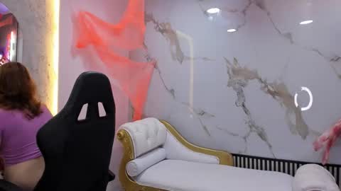 Dulce online show from 10-12-25, 11:09