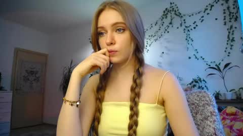 flower_elf online show from 04-17-26, 04:54