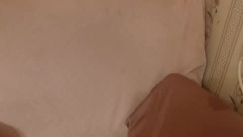 say meow and send tip  online show from 05-10-26, 07:52