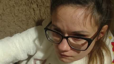 Snapshot of flowercandydoll13 chatting on 01-15-25, 07:34 say meow and send tip online show from 01-15-25, 07:34