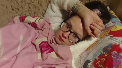 Snapshot of flowercandydoll13 chatting on 02-02-25, 01:12 say meow and send tip online show from 02-02-25, 01:12