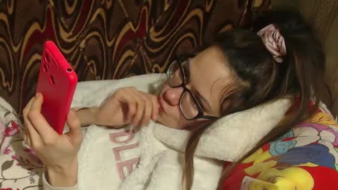 Snapshot of flowercandydoll13 chatting on 03-02-25, 07:56 say meow and send tip online show from 03-02-25, 07:56