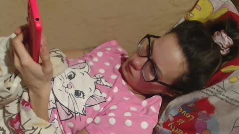 Snapshot of flowercandydoll13 chatting on 03-10-25, 10:55 say meow and send tip online show from 03-10-25, 10:55