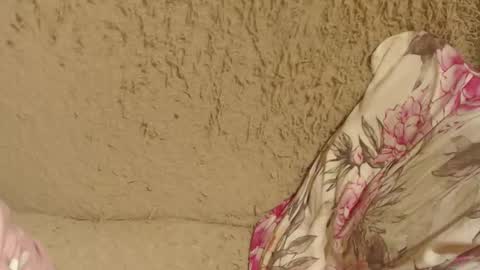 Snapshot of flowercandydoll13 chatting on 09-19-25, 11:22 say meow and send tip online show from 09-19-25, 11:22