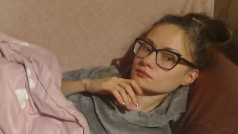 say meow and send tip  online show from 12-02-25, 03:40