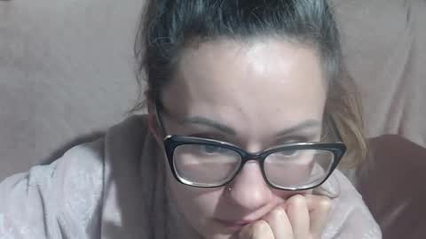 say meow and send tip  online show from 02-07-26, 04:11