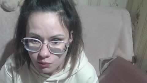 say meow and send tip  online show from 03-19-26, 05:50