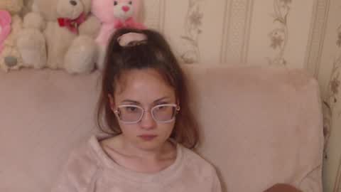 say meow and send tip  online show from 05-04-26, 08:49