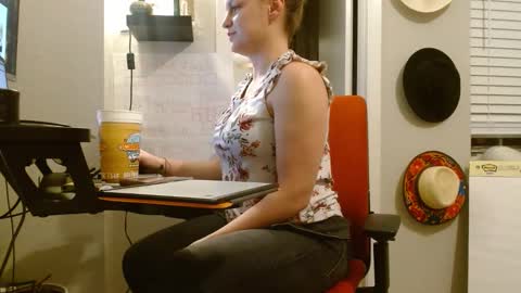 Flower Freak online show from 03-08-25, 02:45