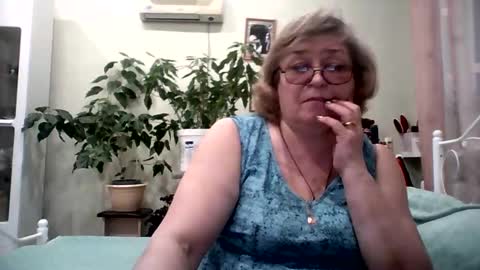 Flowerlower online show from 02-03-25, 02:45