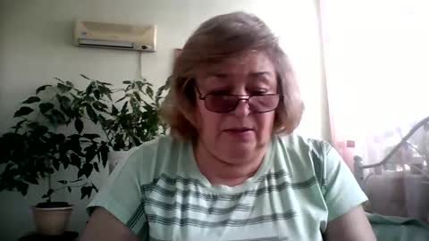 Flowerlower online show from 02-12-25, 09:52